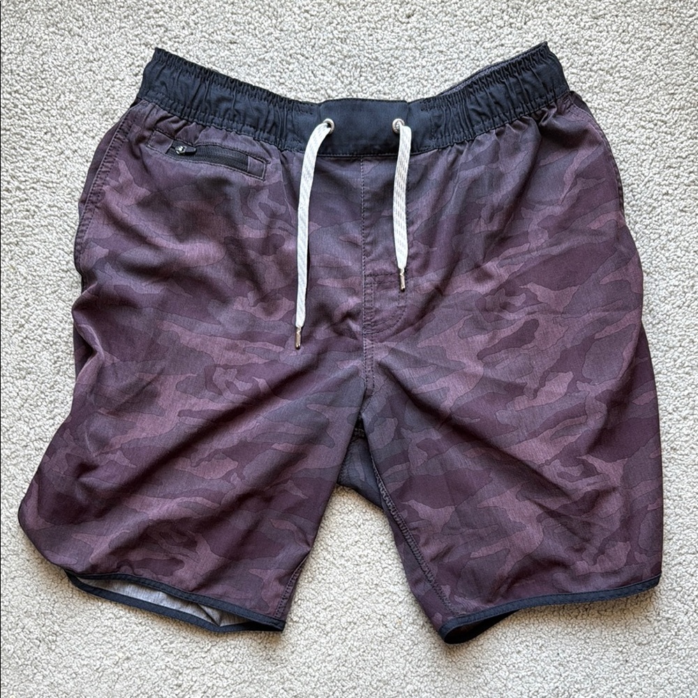 Vuori Men's Athletic Shorts - Camouflage